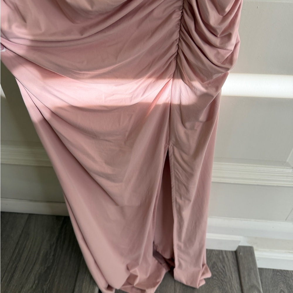 Sleeveless Ruched Pink Dress - Picture 3 of 5
